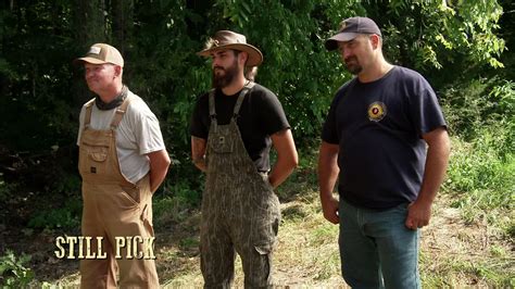 Download file Moonshiners.S13E12.1080p.HEVC.x265 .